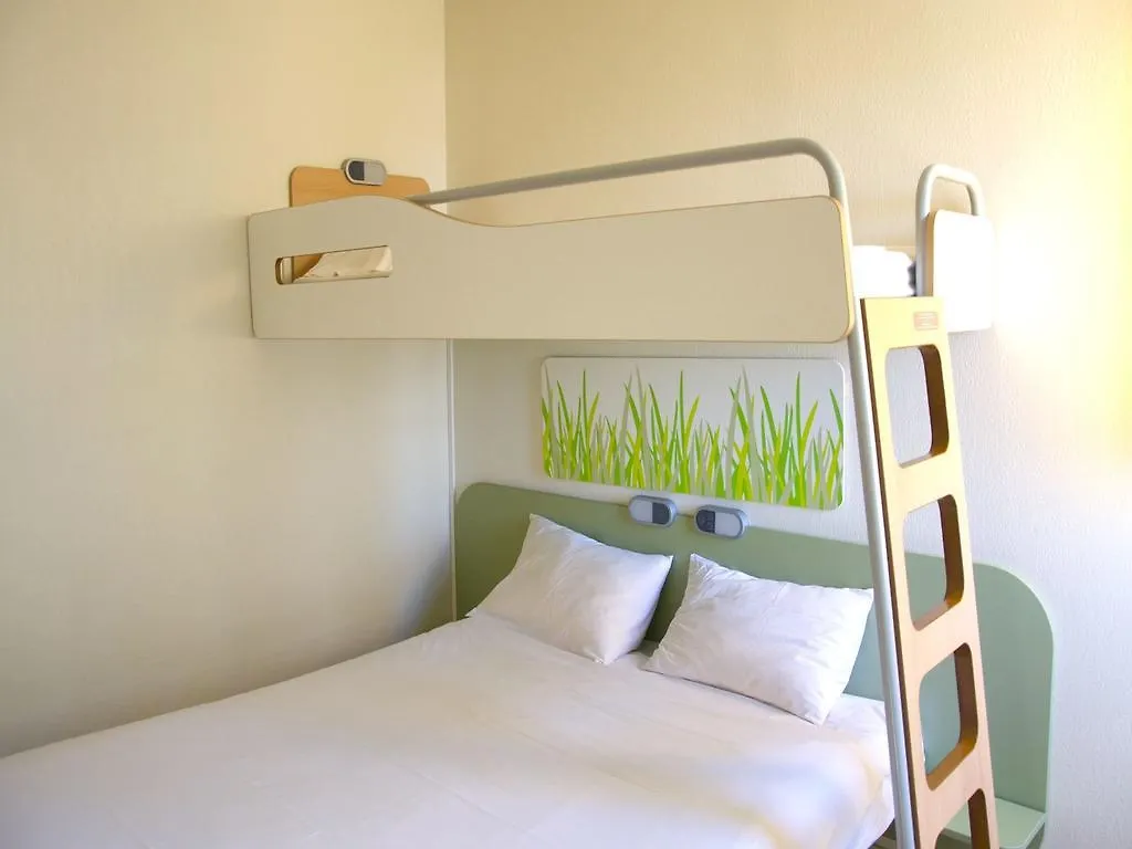 Ibis Budget Toulon Centre 2*,