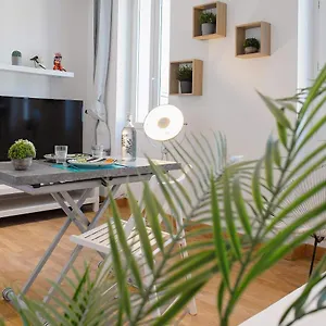 Gregbnb-com - T2 Design - Climatisé - Wifi Fibre Appartement
